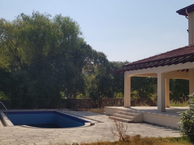 Villa To Rent in Alsancak, Kyrenia