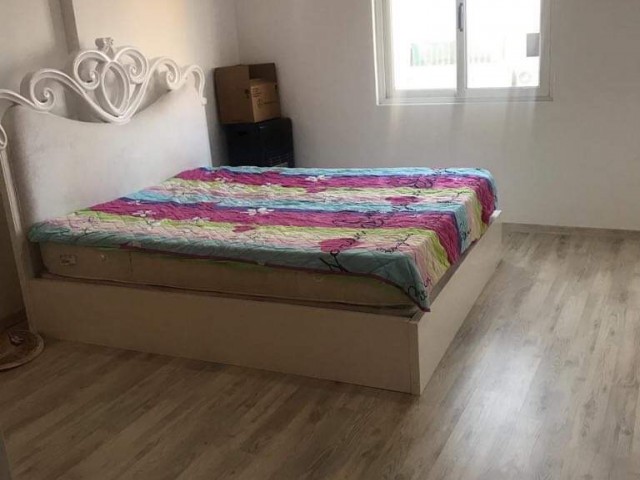 GÖNYELİ DE  ÖZENLE  YAPILMIŞ  MODERN   3+1  DAİRE 