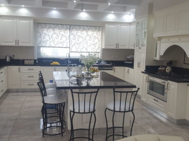 Villa To Rent in Çatalköy, Kyrenia