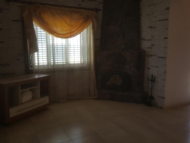 Flat To Rent in Köşklüçiftlik, Nicosia