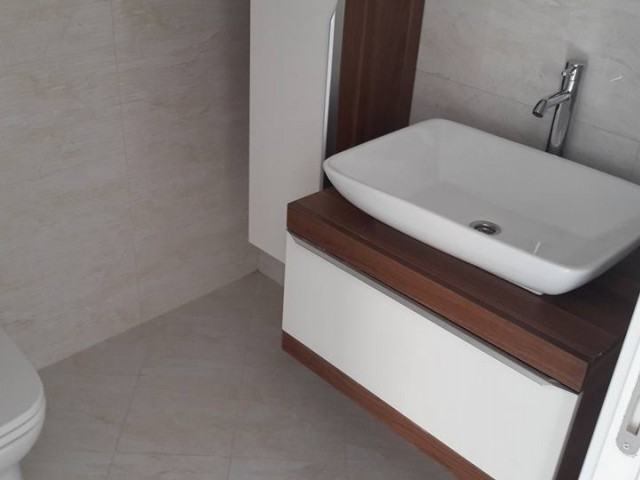 Flat To Rent in Köşklüçiftlik, Nicosia