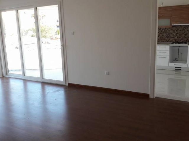 Flat To Rent in Köşklüçiftlik, Nicosia