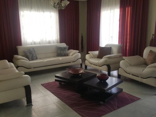 Flat To Rent in Ortaköy, Nicosia