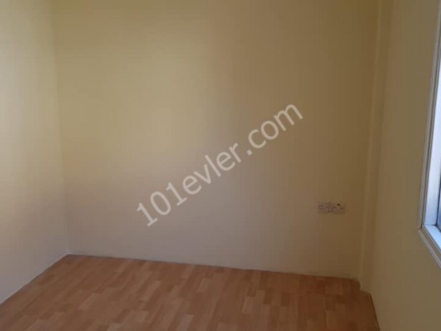 Detached House To Rent in Göçmenköy, Nicosia