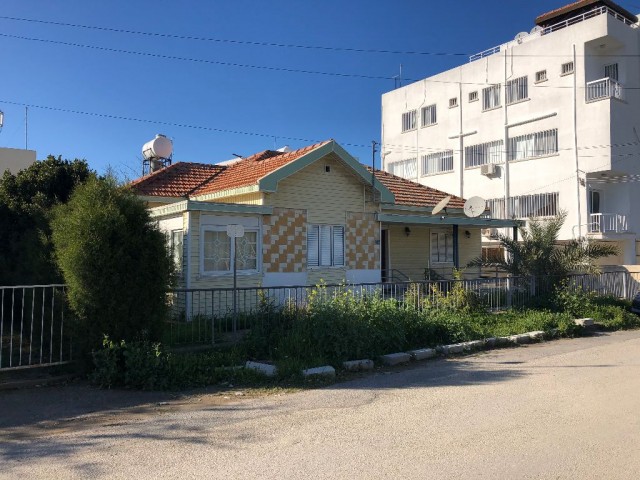 LEFKOŞA - KIZILBAŞ DA  5 KAT İZNİ OLAN 950 M2 APTLIK ARSA