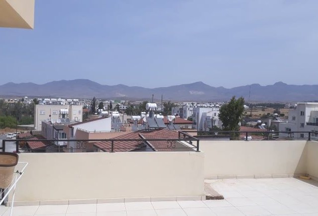 PENTHOUSE APARTMENT FOR SALE WITH 2 + 1 80 M2 CLOSED AREA 40 M2 TERRACE SECTION WITH AN ANNUAL RENTAL YIELD OF 24.000 TL WITH A TENANT IN THE CENTRAL KIZILBAŞ DISTRICT OF NICOSIA ** 