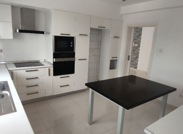 Flat For Sale in Gönyeli, Nicosia