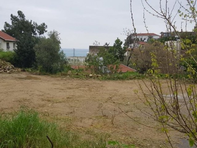 Residential Zoned Plot For Sale in Lapta, Kyrenia