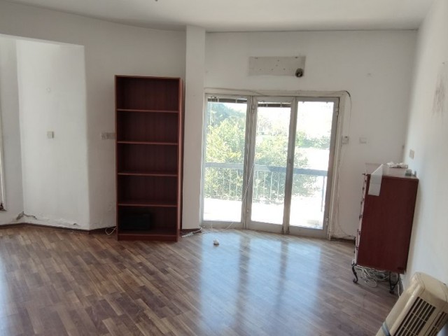 Business To Rent in Lefkoşa Surlariçi, Nicosia