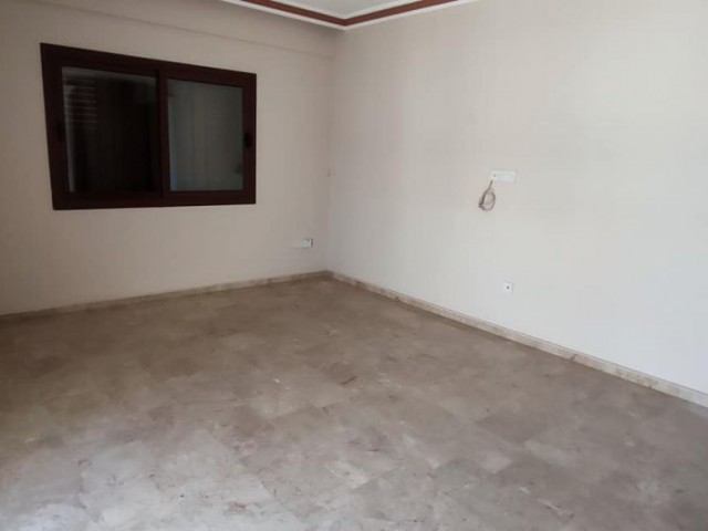 IN A FAMILY APARTMENT IN NICOSIA MARMARA REGION, WHICH HAS BEEN CONVERTED FROM A 3-BEDROOM TO A 2-BEDROOM APARTMENT THAT DOES NOT REQUIRE ANY EXPENSES, THE OPPORTUNITY TO BE MISSED IN A CENTRAL LOCATION IS STG 49.900 FOR A SHORT TIME ** 