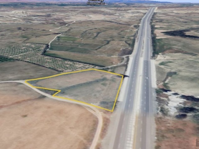 AN INCREDIBLE INVESTMENT OPPORTUNITY WITH AN EQUAL AREA OF 5 ACRES OF COB, WHICH IS A SECONDARY ROAD FACING THE MAIN ROAD IN THE SERHATKOY DISTRICT ON THE NICOSIA GUZELYURT MAIN ROAD IN NICOSIA. ** 