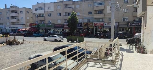 LEFKOŞA – ORTAKÖY  CHİNA  BAZAAR  YANINDA   OFİS  OLMAYA  MÜSAİT  2+1  DAİRE