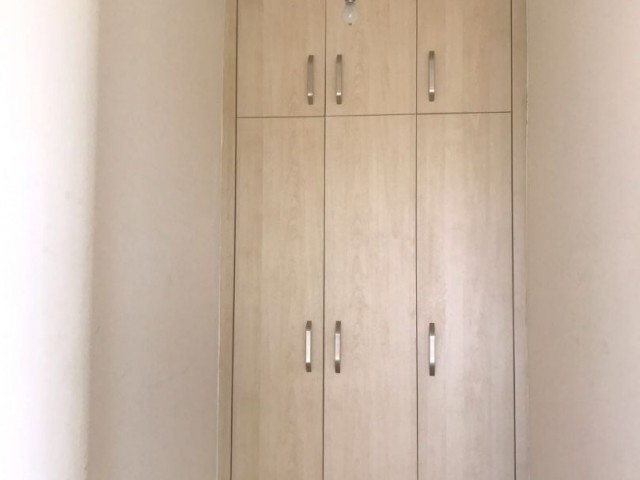 NICOSIA ORTAKOYDE 2 + 1 85 M2 EŞDEGER KOÇANLI APARTMENT FOR SALE WITH AN UNMISSABLE OPPORTUNITY FOR INVESTMENT PURPOSES WITH ITS PRICE AND LOCATION ** 