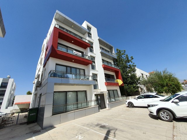 YOU CAN HAVE 61.000 STG IN OUR LUXURY 3 + 1 APARTMENT THAT DOES NOT REQUIRE ANY EXPENSES, WHICH IS SUITABLE FOR EVERY FAMILY WITH ITS LOCATION AND SIZE WHERE YOU WILL LIVE PEACEFULLY IN NICOSIA MITRELI ** 