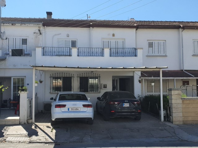 DUPLEX SOCIAL HOUSING SUITABLE FOR CONSTRUCTION OF OFFICE AND WORKPLACE WITH COMMERCIAL PERMIT ON THE METROPOOL SUPERMARKET ROAD IN TAŞKINKÖY, NICOSIA ** 