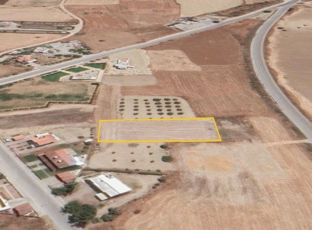 YILMAZKOY, A POPULAR INVESTMENT AREA 5 MINUTES AWAY FROM NICOSIA, ALSO HAS LAND PLOTS WITH A LEGAL ROAD OPEN TO CONSTRUCTION WITH A SIZE OF 1 Decare ** 