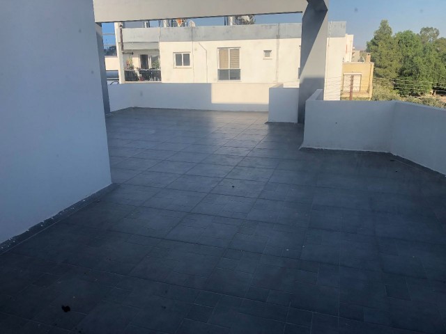 HAMİTKÖYDE   TÜM  VERGİLER  ÖDENMİŞ  2+1  BÜYÜK TERASLI   PENTHOUSE  DAİRE  