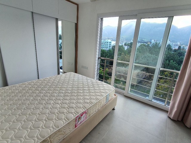 3+1 FULLY LUXURIOUS FURNISHED PENTHOUSE WITH A GREAT LOCATION IN THE CENTER OF KYRENIA WITH A LARGE TERRACE FOR RENT