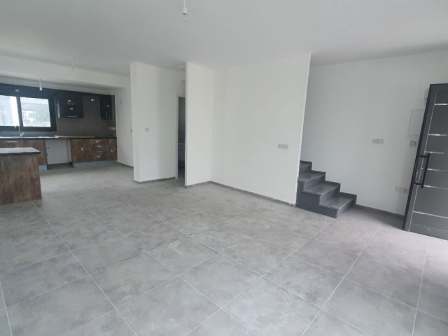 NEU GEBAUTE, FREISTEHENDE ECKVILLA MIT TÜRKISCHEM KOB IN LEFKOŞA HAMİTKÖY BLOCK. FÜR DETAILLIERTE INFORMATIONEN UND BESICHTIGUNG VOR ORT 0533 8303238