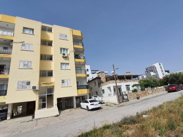 INVESTMENT OPPORTUNITY IN METEHAN, NICOSIA WITH ALL TAXES PAID IN A FAMILY APARTMENT WITH ITS 140 M2 SIZE AND WITHOUT EXPENSE.