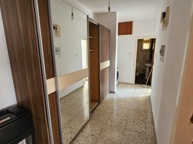 FULLY FURNISHED 3+1 165 M2 SPACIOUS FLAT ON THE MAIN STREET FOR RENT IN NICOSIA HAMİTKÖY AREA FOR DETAILED INFORMATION AND ON-SITE VISIT 0533 8303238