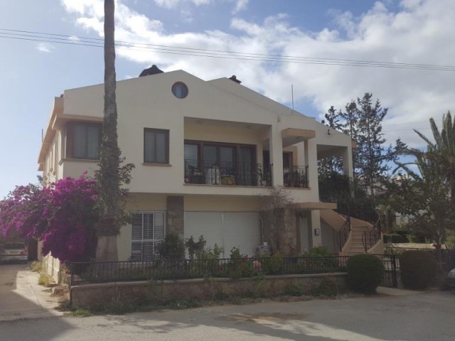 Einfamilienhaus Mieten in Ortaköy, Nikosia