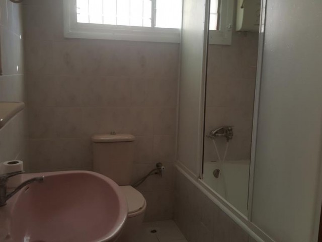 Detached House To Rent in Ortaköy, Nicosia