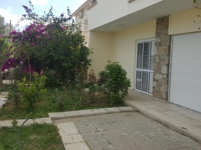 Detached House To Rent in Ortaköy, Nicosia