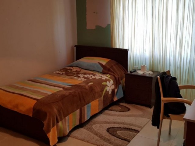 تخت برای فروش in Boğaz, گیرنه