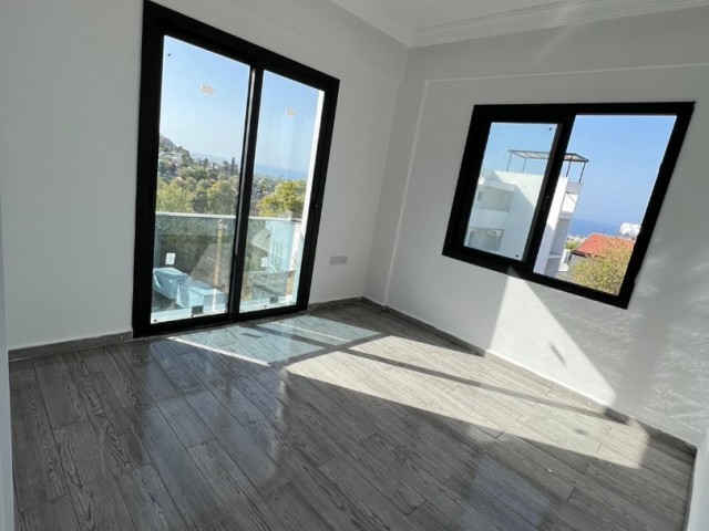 Rent in Kyrenia area Lapta 3 +1 new apartment 