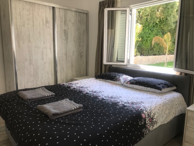 Girne Karakum da 3+1 7 Kişilik Lüks Eşyalı Özel Havuzlu Villa (3+1 Ferienvilla 3 Schlafzimmer 1 Küche und Studio ein eigener Pool - Kamin und großer Garten)