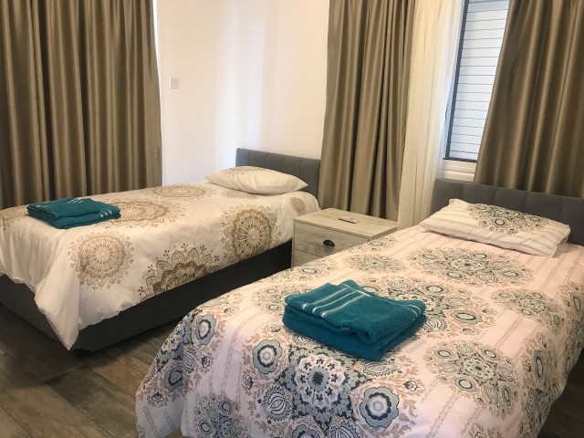 Girne Karakum da 3+1 7 Kişilik Lüks Eşyalı Özel Havuzlu Villa (3+1 Ferienvilla 3 Schlafzimmer 1 Küche und Studio ein eigener Pool - Kamin und großer Garten)