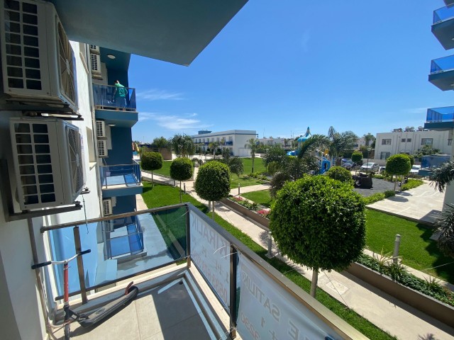 1+1 komplett möbliertes Apartment mit Gemeinschaftspool in Iskele Long Beach Poseidon, 100 Meter zu Fuß vom Strand entfernt