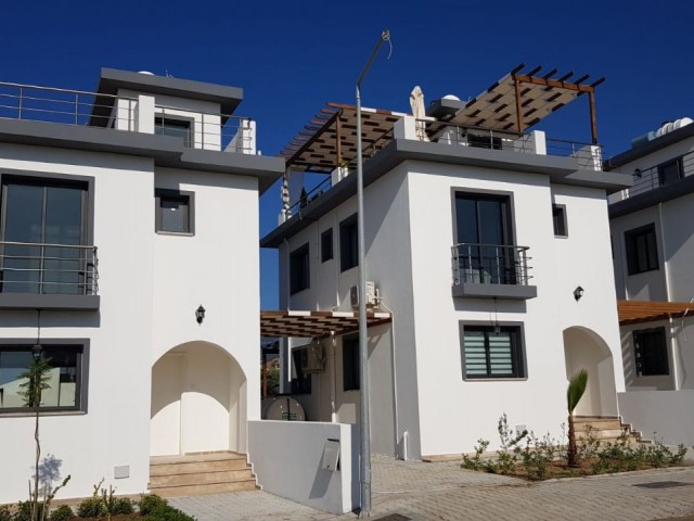 Freistehendes Haus mit 2 Schlafzimmern, privatem Garten und Dachterrasse