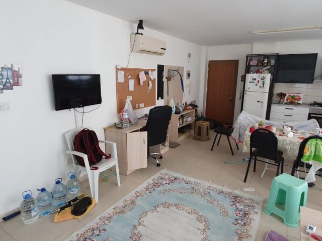 K.Kaymaklı'da 1+1 kiralık daire