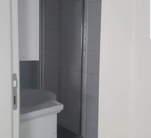 GİRNEDE MERKEZDE SATILIK 3+1 DAİRE