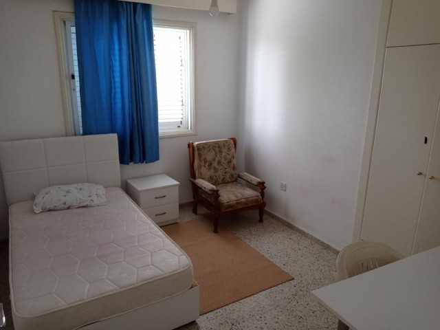 Gönyeli 3+1 flat for rent