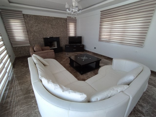 Esentepe 3+1 lux kiralik villa +905428777144 Rus, Turk, Engl