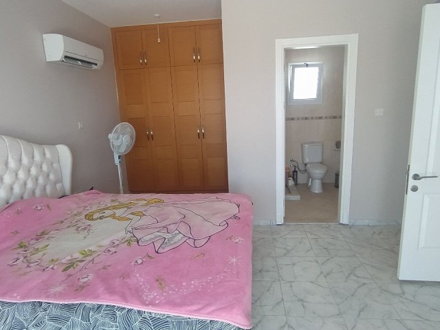 Kyrenia, Catalkoy 3+1 Luxusvilla mit privatem Pool, gegenüber dem Elexus Hotel +905428777144