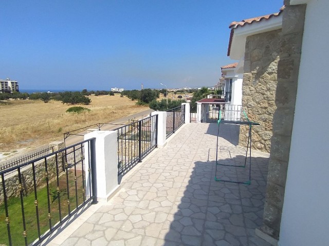 Kyrenia, Catalkoy 3+1 lux villa with private pool, opposite Elexus hotel +905428777144