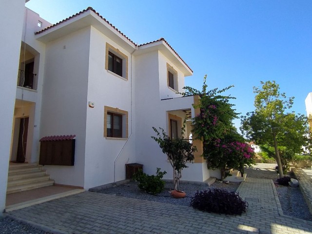 Kyrenia, Esentepe, 2 +1 Wohnung zu verkaufen + 905428777144 ** 