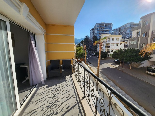 Kyrenia, 80-85 m2 2+1 Wohnungen zu verkaufen +905428777144 Russisch, Englisch, Türkisch