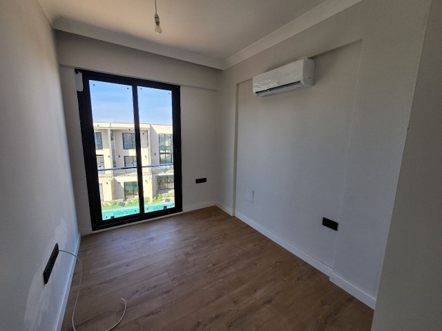 Karaolanoglu, 0 zum Meer zu verkaufen 3+1 2 Loft-Wohnungen, 105m2 und 115m2 +905428777144 Englisch, Türkisch, Russisch