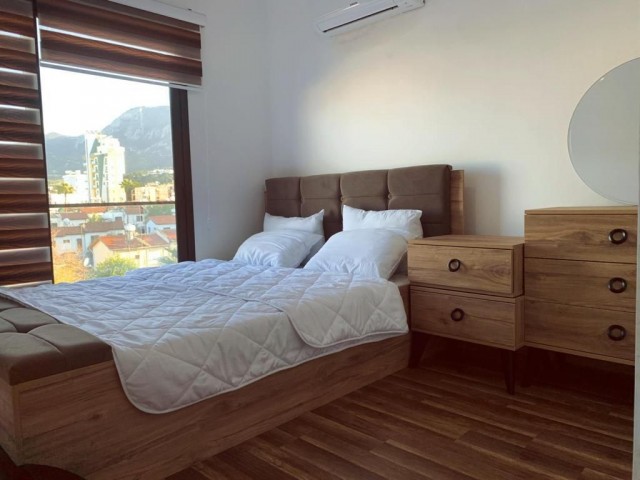 Herz der Stadt Kyrenia 2+1 Wohnung ZU VERKAUFEN