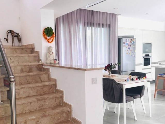 Emtan Deluxia Çatalköy'de 3+1 Full Eşyalı Villa