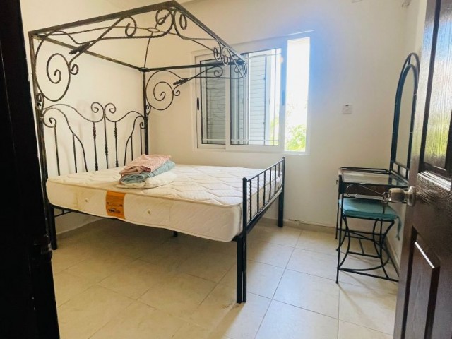 💫3+1 Flat for Sale in Kyrenia Center, Cyprus, Fully Furnished, Within Walking Distance to Everywhere, in a Site with a Pool