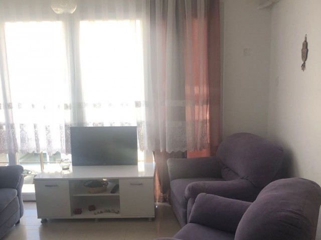 Girne Merkezde Eşyalı 2+1 Daire