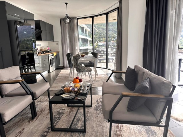 3+1 FLAT FOR SALE IN KYRENIA CENTER