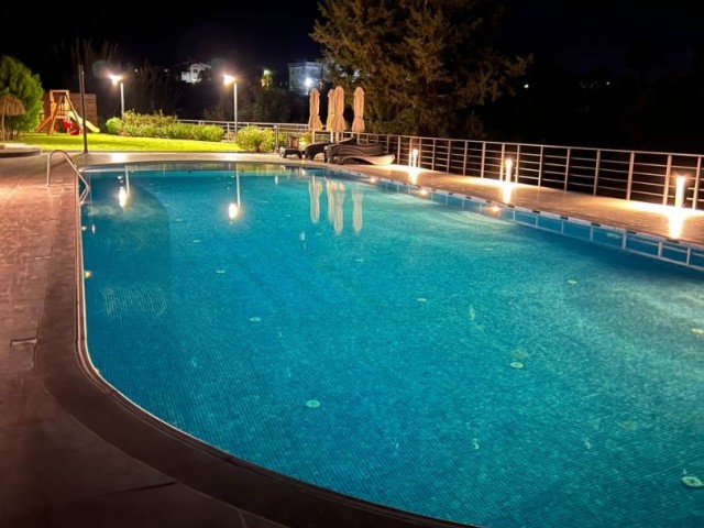 Furnished Semi-detached 3+1 Villa with Sea View in the Elite Residence, Alsancak