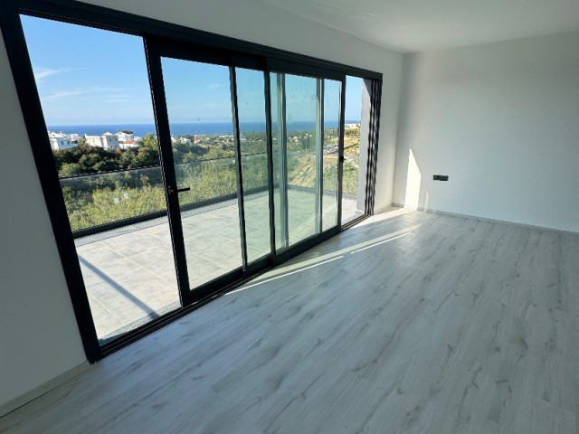 Semi Detached For Sale in Çatalköy, Kyrenia